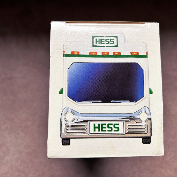 Vintage 1998 Hess Recreation Van with Dune Buggy & Motorcycle - NIB - Picture 4 of 5